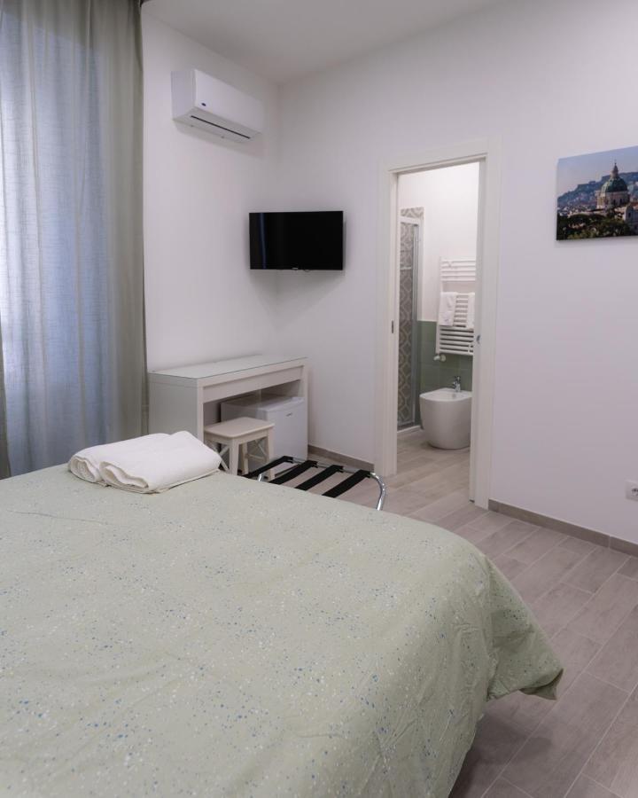 Dimora Cavour Hotel Napoli Eksteriør billede